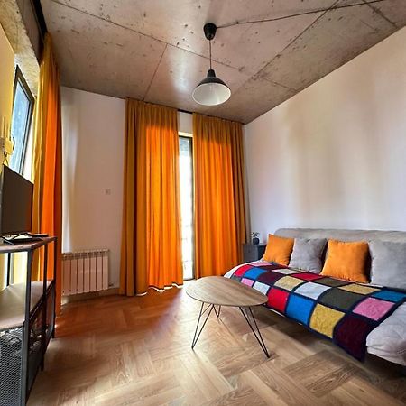 Gvazi Apartment Tbilisi Buitenkant foto